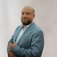 Сергей Бриз