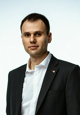 Руслан Насреддинов