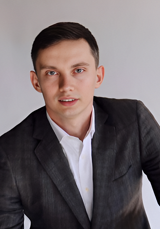 Олег Шевелев